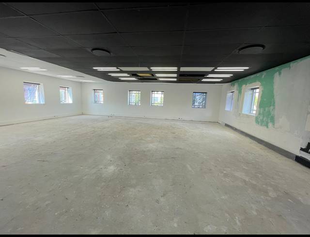 205.60M² OFFICE TO LET IN RIVONIA